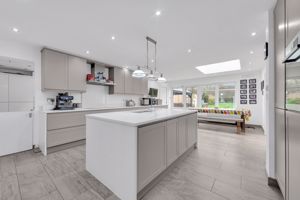 Photo 18- click for photo gallery